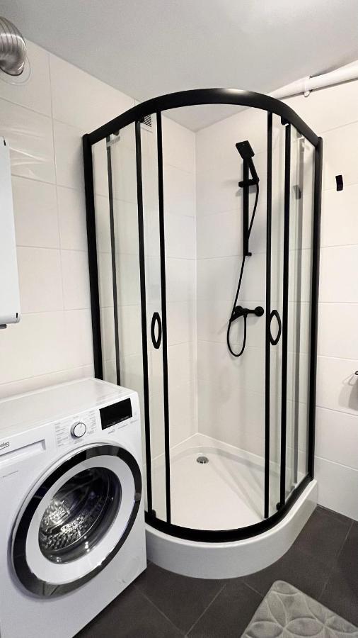 Apartament Z Widokiem Na Spodek Katowice Esterno foto